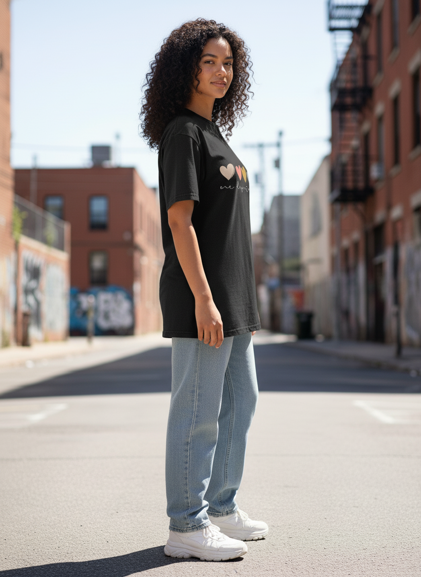 WOMEN'S BLACK ONE DAY AT A TIME REGULAR FIT TSHIRT